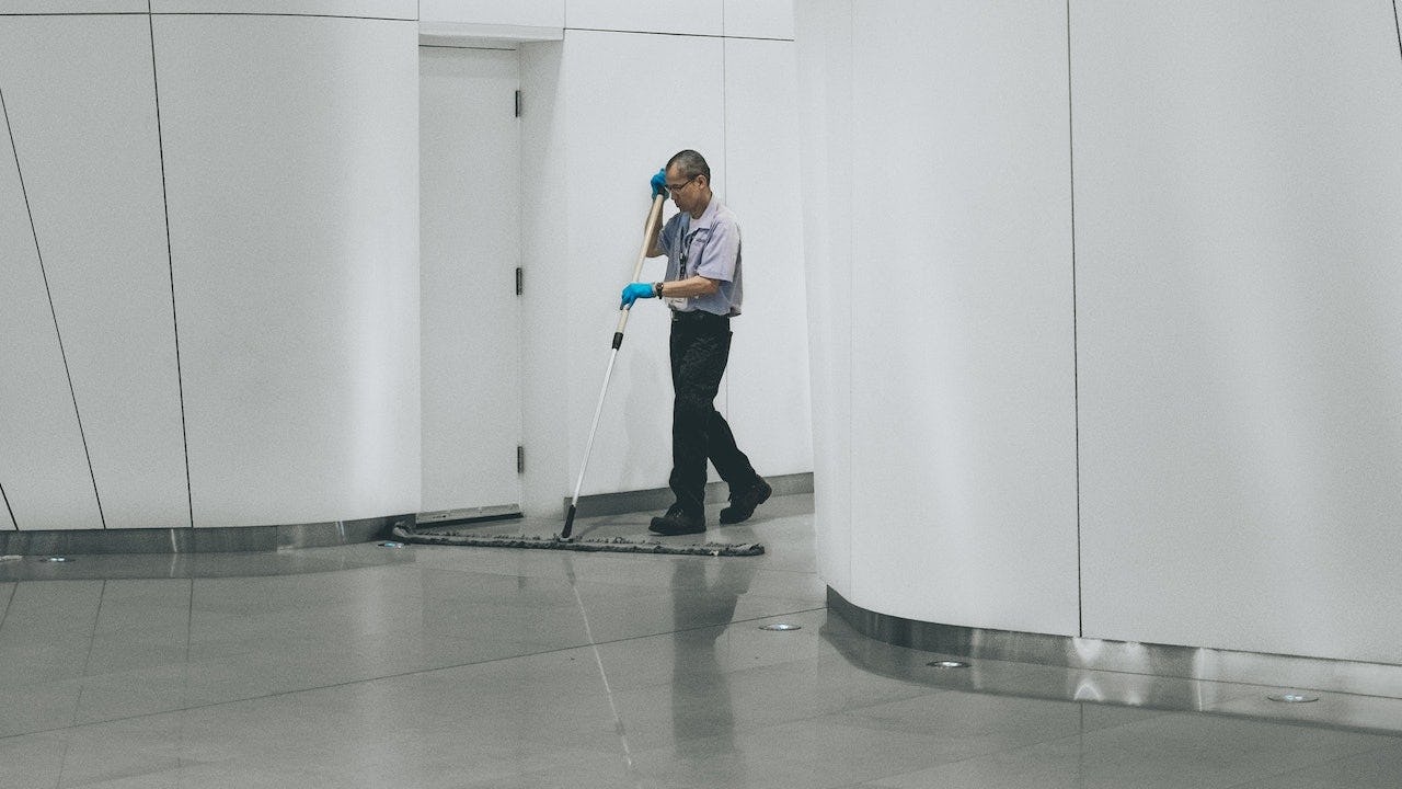 Cleaner Smart Building AMIS